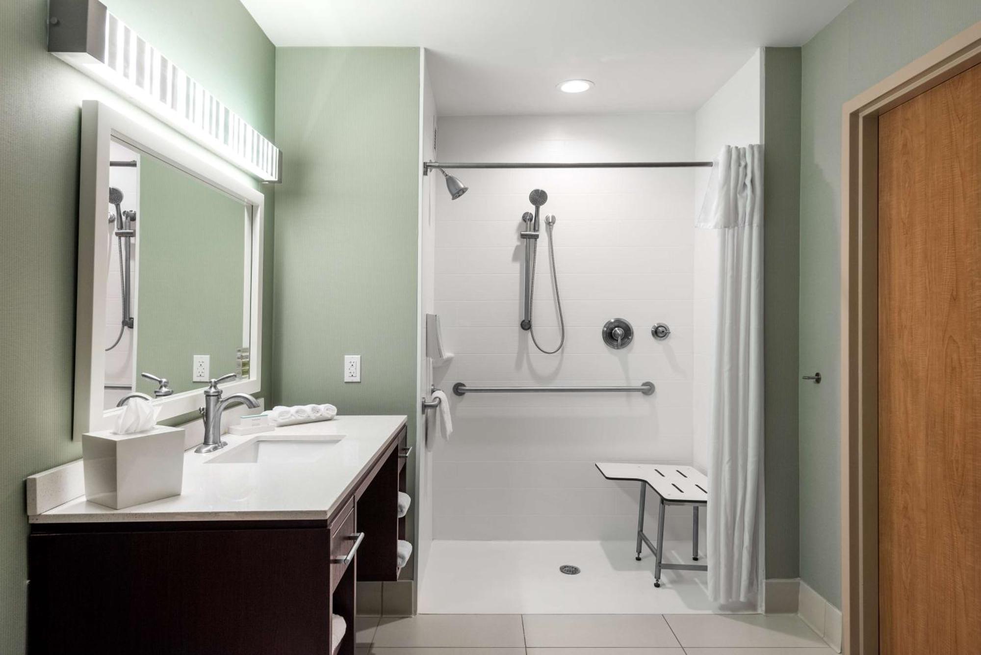 Home2 Suites By Hilton Ft. Lauderdale Airport-Cruise Port Dania Beach Exterior photo